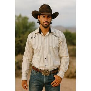 Vintage Wrangler White Black Stripe Embroidered Pearl Snap Button Shirt Size M